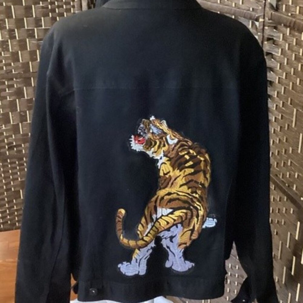 Embroidery Black Denim Jacket - Prewashed. PL - Picture 4 of 4